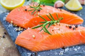 Salmon fillet in the diet of men with decreased libido